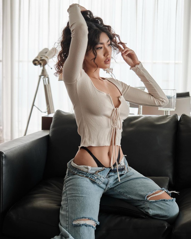 Muốn biết &ldquo;info&rdquo; quần &aacute;o đẹp mua ở đ&acirc;u, ngắm street style hội g&aacute;i xinh s&agrave;nh mặc Instagram l&agrave; bạn sẽ c&oacute; ngay c&acirc;u trả lời - Ảnh 23.