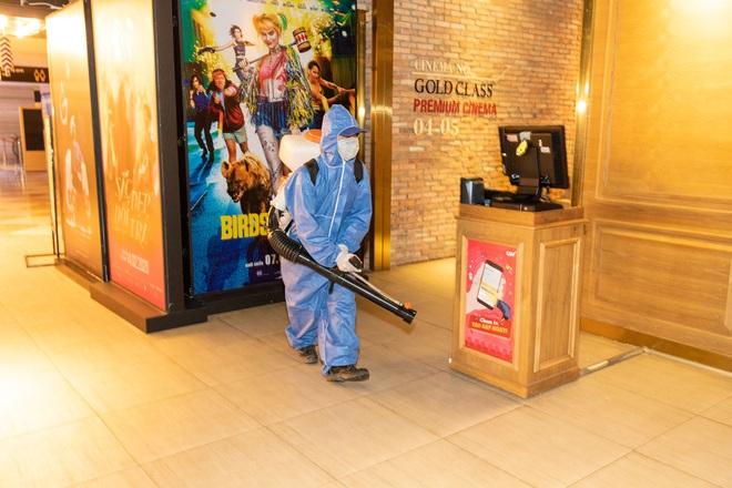 Hai tỉnh th&agrave;nh đầu ti&ecirc;n của Việt Nam c&ocirc;ng bố lịch mở cửa rạp chiếu phim hậu gi&atilde;n c&aacute;ch x&atilde; hội - Ảnh 4.