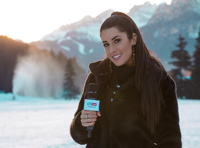 Gục ng&atilde; trước đường cong của nữ VĐV b&oacute;ng rổ quyến rũ nhất thế giới: Từng l&ecirc;n ng&ocirc;i &Aacute; hậu v&agrave; được tạp ch&iacute; Playboy mời chụp ảnh - Ảnh 6.