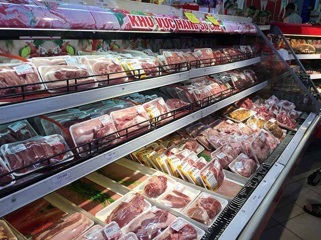 Giá thịt lợn trong nước cao ngất ngưởng, có khuất tất trong việc nhập khẩu? - Ảnh 1.