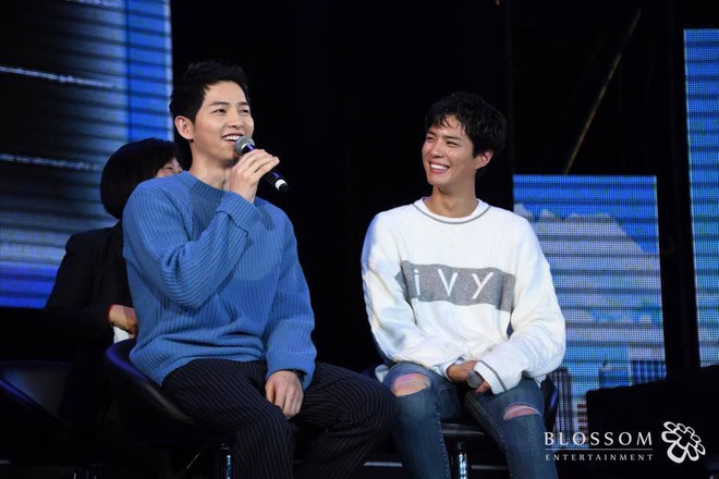 Quan hệ kỳ lạ của Song Joong Ki - Park Bo Gum: Như anh em ruột khóc vì nhau, dự cả đám cưới nhưng khác hẳn sau vụ ly dị? - Ảnh 21.