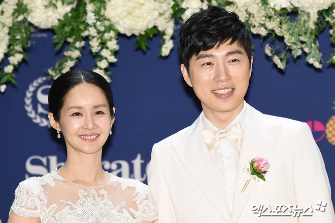 Đám cưới mỹ nhân Thư ký Kim và huyền thoại game thủ leo thẳng lên top Naver, tất cả nhờ chi tiết về Yoo Jae Suk - Ảnh 5.