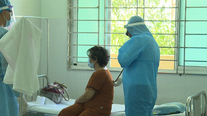 Bình Thuận: Bệnh nhân 36 tái dương tính với SARS-CoV-2 được công bố khỏi bệnh - Ảnh 1.