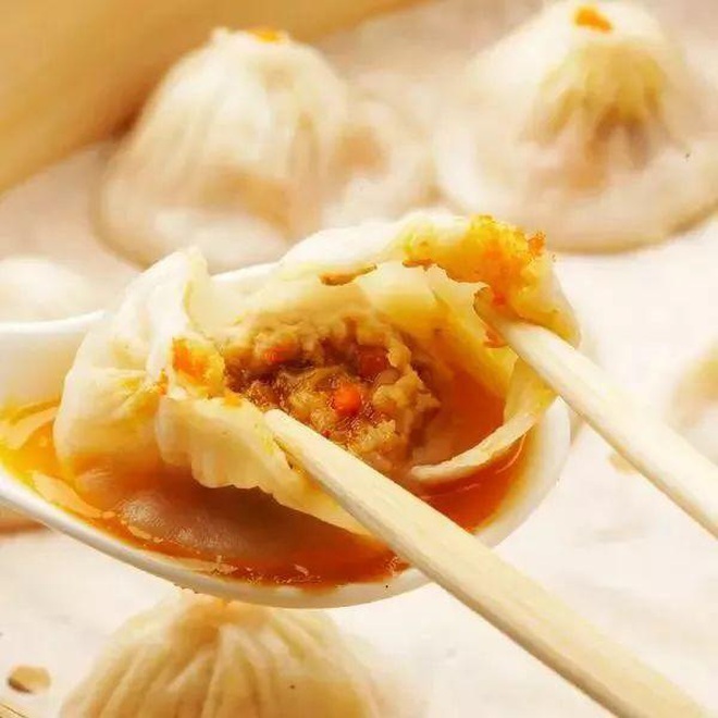 Có đến hơn 9 loại bánh bao nổi tiếng ở Trung Quốc, có loại..."chó cũng không thèm" nhưng lại là đặc sản nhiều người ưa chuộng - Ảnh 2. Có đến hơn 9 loại bánh bao nổi tiếng ở Trung Quốc, có loại..."chó cũng không thèm" nhưng lại là đặc sản nhiều người ưa chuộng - Ảnh 2.