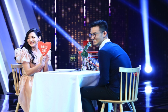 Ch&agrave;ng trai m&agrave;u T&iacute;m duy nhất trong tập 1 Người ấy l&agrave; ai g&acirc;y bối rối khi khẳng định chưa từng come out - Ảnh 6.