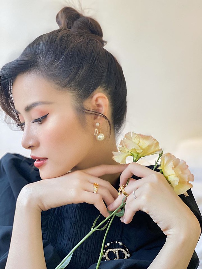 Đ&ocirc;ng Nhi khoe cận nhan sắc mẹ bầu 5 th&aacute;ng: Thần th&aacute;i th&igrave; 100 điểm, c&ograve;n v&oacute;c d&aacute;ng thế n&agrave;o? - Ảnh 3.