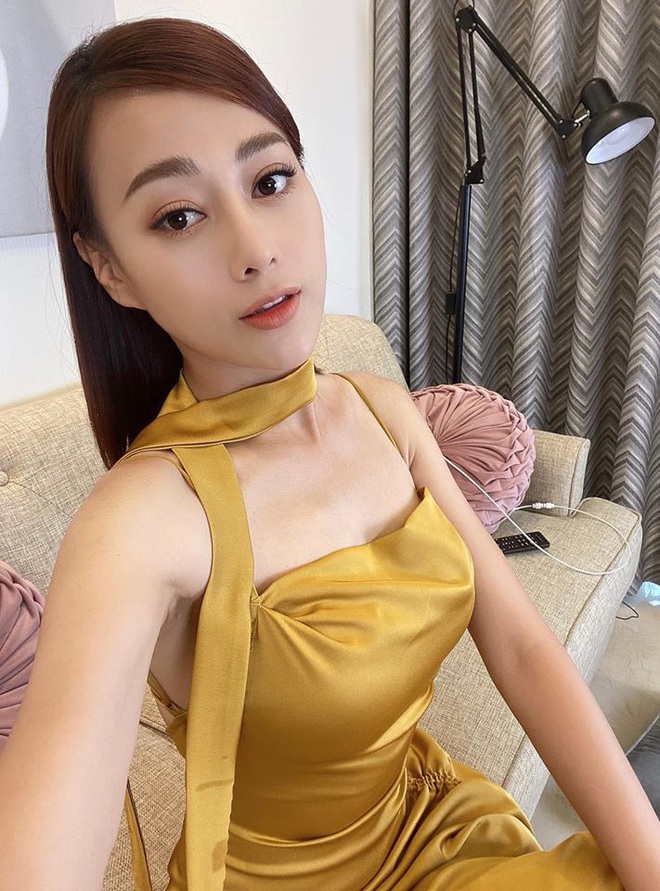 Ngoài Quỳnh Nga, một sao nữ khác của Vũ trụ VTV cũng khoe dáng táo bạo không kém, độ sexy còn thăng hạng nhờ đôi chân cực phẩm - Ảnh 6.