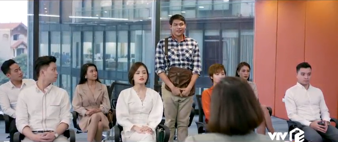 Sạn kh&oacute; tin ở T&igrave;nh Y&ecirc;u v&agrave; Tham Vọng: Gi&agrave;y thể thao của Diễm My 9x biến h&igrave;nh trong một nốt nhạc? - Ảnh 1.