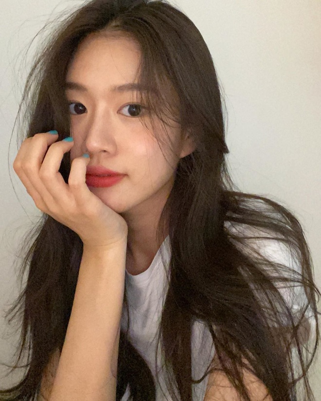Quẳng hết những b&iacute; k&iacute;p phức tạp, skincare m&ugrave;a h&egrave; chỉ cần c&oacute; 4 điều n&agrave;y l&agrave; đủ để da bạn ng&agrave;y một đẹp mơn mởn - Ảnh 7.