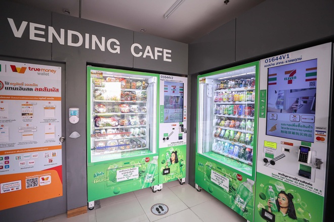Cửa hàng 7-Eleven tự động đầu tiên chính thức có mặt tại Thái Lan, bày bán đủ các mặt hàng ai nhìn vào cũng muốn “hốt” về ngay - Ảnh 2.