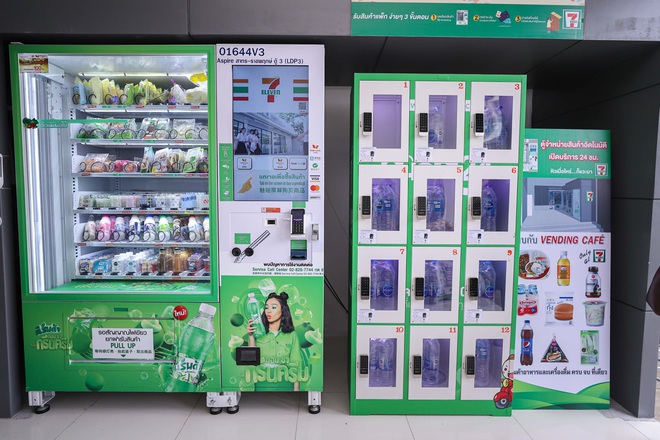Cửa hàng 7-Eleven tự động đầu tiên chính thức có mặt tại Thái Lan, bày bán đủ các mặt hàng ai nhìn vào cũng muốn “hốt” về ngay - Ảnh 4.
