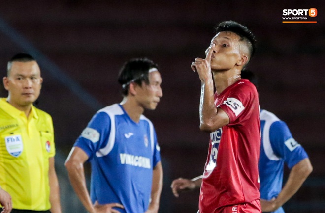 Thủ môn U23 Việt Nam được yêu cầu giữ im lặng để tránh vạ miệng sau trận thua đáng tiếc - Ảnh 3.