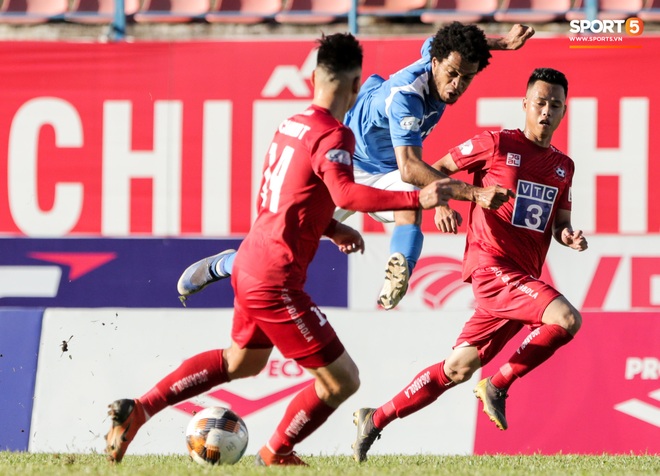 Thủ môn U23 Việt Nam được yêu cầu giữ im lặng để tránh vạ miệng sau trận thua đáng tiếc - Ảnh 6.
