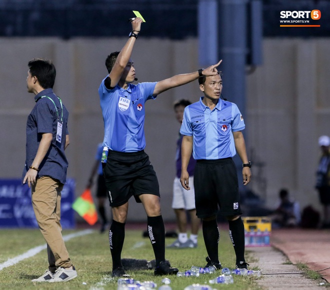 Đội đá gần 1 năm mới biết thắng, HLV ở V.League phản ứng thú vị hơn cả vừa vô địch - Ảnh 8.