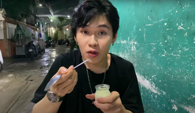 Boyband mới lập của Trấn Th&agrave;nh tụ tập lần đầu sau &ldquo;debut&rdquo;: Chẳng h&aacute;t h&ograve; g&igrave; m&agrave; chỉ thấy đi ăn hết m&oacute;n n&agrave;y đến m&oacute;n kia, c&ugrave;ng &ldquo;tấu h&agrave;i&rdquo; cả buổi - Ảnh 3.