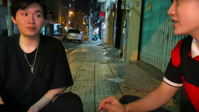Boyband mới lập của Trấn Th&agrave;nh tụ tập lần đầu sau &ldquo;debut&rdquo;: Chẳng h&aacute;t h&ograve; g&igrave; m&agrave; chỉ thấy đi ăn hết m&oacute;n n&agrave;y đến m&oacute;n kia, c&ugrave;ng &ldquo;tấu h&agrave;i&rdquo; cả buổi - Ảnh 8.