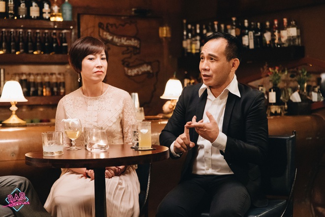 Bar Stories: Rơi nước mắt với câu chuyện của các người hùng xông vào vùng đại dịch, không lấy lương để cứu kiều bào trên thế giới - Ảnh 8.