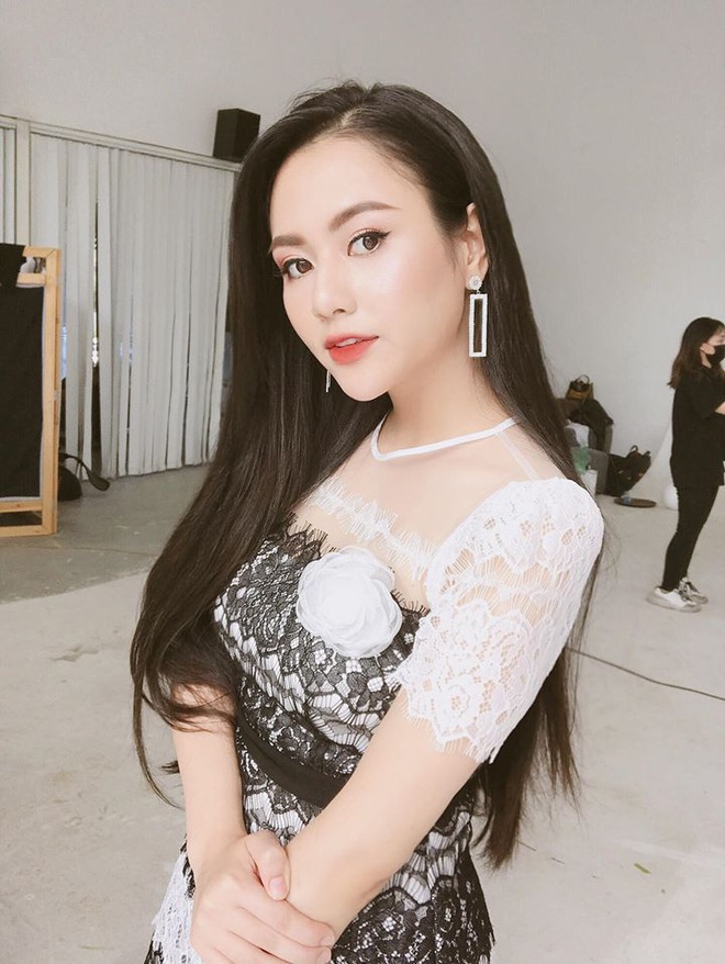 3 hot girl l&agrave;ng Y&ecirc;n: L&ecirc;n phim th&igrave; g&aacute;i l&agrave;ng đ&uacute;ng chất, ngo&agrave;i đời lại sexy t&aacute;o bạo kh&oacute; ai bằng, bất ngờ nhất l&agrave; em Đ&agrave;o đanh đ&aacute; - Ảnh 16.