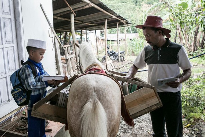 Những bức ảnh truyền cảm hứng về tình yêu thương và sự tử tế khiến ai xem xong cũng cảm thấy ấm lòng - Ảnh 2.