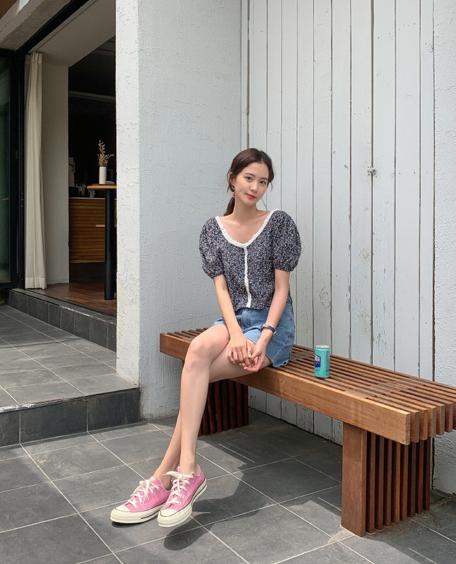 Chọn kiểu cổ &aacute;o chuẩn chỉnh với v&oacute;c d&aacute;ng, c&aacute;c nhược điểm bị lu mờ v&agrave; bạn tr&ocirc;ng sẽ nuột n&agrave; hết sức - Ảnh 14.