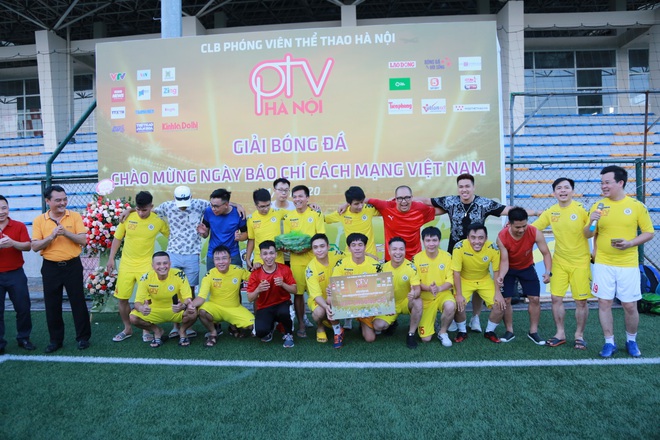 Phóng viên thể thao Hà Nội chơi hết mình, vui hết nấc tại giải PTV Cup 2020 mừng ngày 21/6 - Ảnh 9.