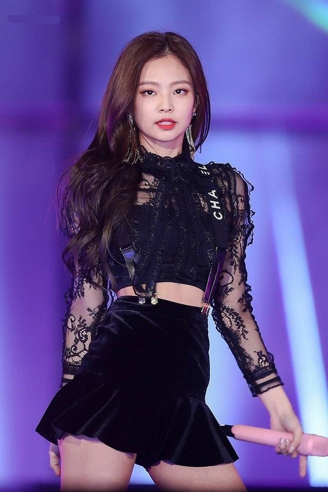 Sắp comeback đến nơi, Jennie lại viral khắp xứ H&agrave;n với clip MR Removed h&aacute;t live như nuốt đĩa, netizen th&aacute;n phục: Đ&uacute;ng l&agrave; sinh ra để nổi tiếng - Ảnh 2.