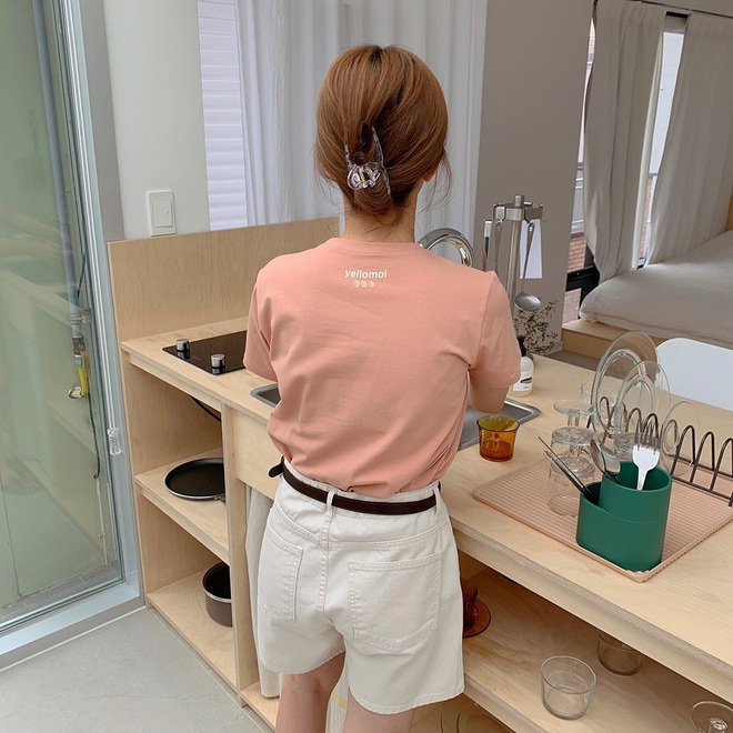 Mấy n&agrave;ng t&oacute;c ngắn đừng x&otilde;a xượi m&agrave; h&oacute;a nhạt nhẽo, c&oacute; &iacute;t nhất 4 kiểu t&oacute;c buộc xinh tươi gọn m&aacute;t để thay đổi đ&acirc;y n&agrave;y - Ảnh 14.