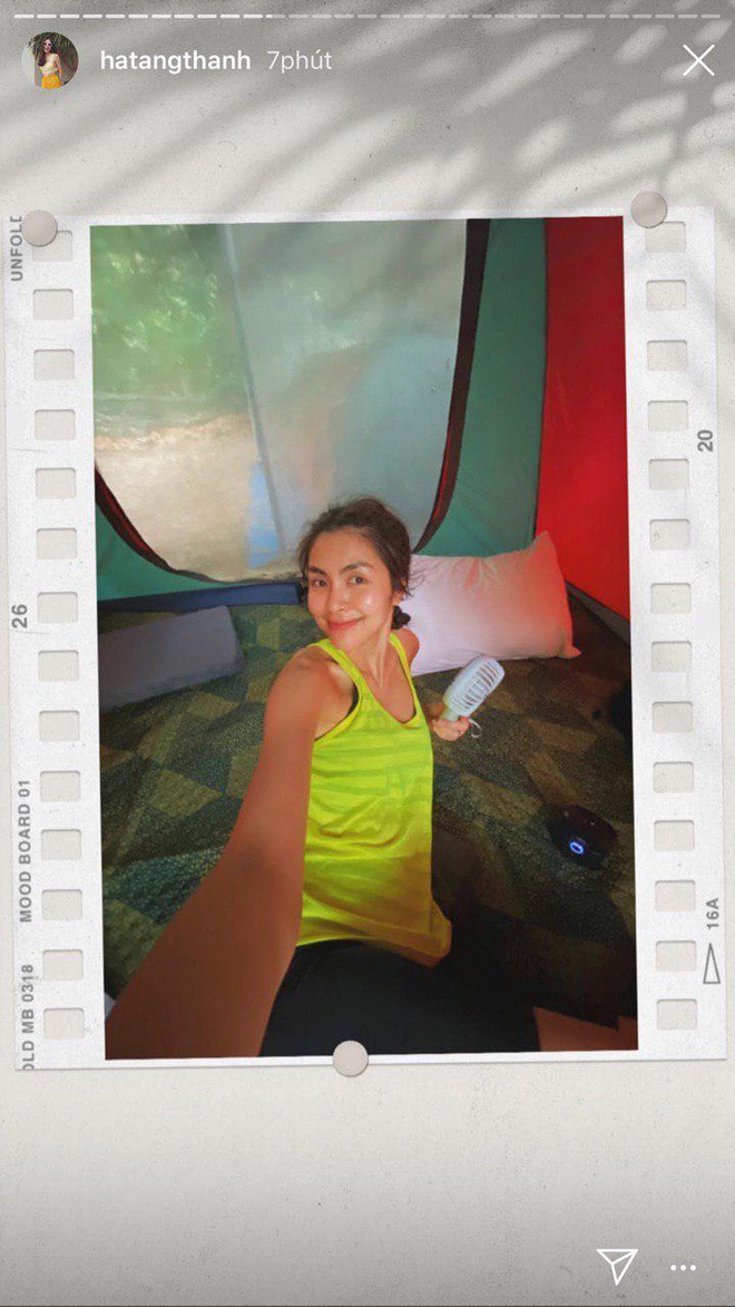 H&agrave; Tăng tự tin khoe mặt kh&ocirc;ng son phấn, c&ograve;n để lưng trần gợi cảm trong chuyến đi du lịch với hội bạn th&acirc;n - Ảnh 2.