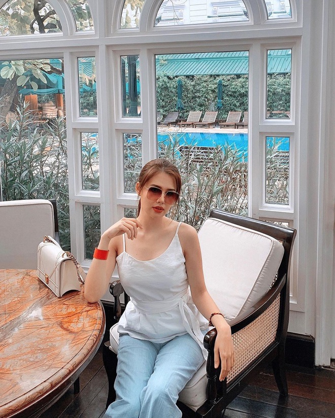 Chưa cần l&ecirc;n xe hoa với chồng CEO, Phương Anh đ&atilde; l&agrave; đại gia của ch&iacute;nh m&igrave;nh với BST Chanel, Dior... nhiều kh&ocirc;ng kể xiết - Ảnh 13.