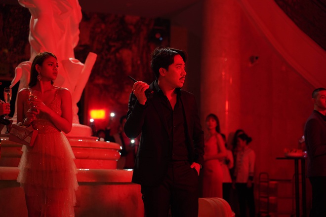 Vừa khoe bụng bầu siêu xinh, Đông Nhi đã vội thả dáng cực nuột ở trailer web drama của Minh Hằng - Ảnh 7.