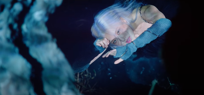 Đổi m&agrave;u t&oacute;c g&acirc;y b&atilde;o v&agrave; được khen giọng h&aacute;t như b&aacute;u vật H&agrave;n Quốc nhưng Ros&eacute; lại l&agrave; th&agrave;nh vi&ecirc;n BLACKPINK duy nhất bị thất sủng tr&ecirc;n top trending - Ảnh 4.