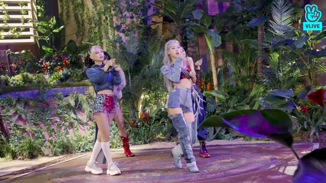 BLACKPINK h&eacute; lộ to&agrave;n bộ h&igrave;nh ảnh hậu trường cực sốc, loạt outfit chưa từng c&ocirc;ng bố v&agrave; vũ đạo nguy hiểm g&acirc;y cho&aacute;ng to&agrave;n tập trong showcase countdown - Ảnh 12.