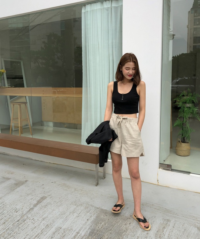 Hot bậc nhất hè này là quần shorts ống rộng và đây là 4 cách diện vừa sành điệu vừa hack dáng hết cỡ - Ảnh 1.