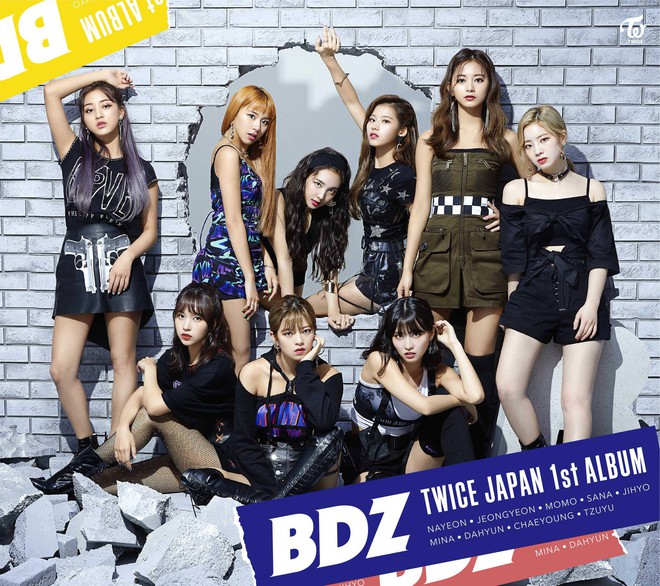 Những teaser MV &ldquo;lừa t&igrave;nh&rdquo; nhất quả đất: Tưởng TWICE h&oacute;a girlcrush ai d&egrave; vẫn theo concept dễ thương, EXO rải hint &ldquo;hack n&atilde;o&rdquo; nhưng MV to&agrave;n&hellip; vũ đạo - Ảnh 1.