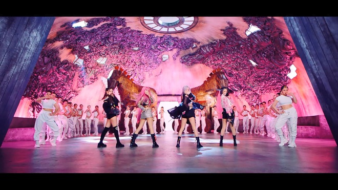 BLACKPINK vượt kỉ lục MV đạt 10 triệu like nhanh nhất thế giới của BTS, thành tích gấp… 67 lần đợt comeback cũ và “phá đảo” luôn mảng video toàn cầu - Ảnh 4.