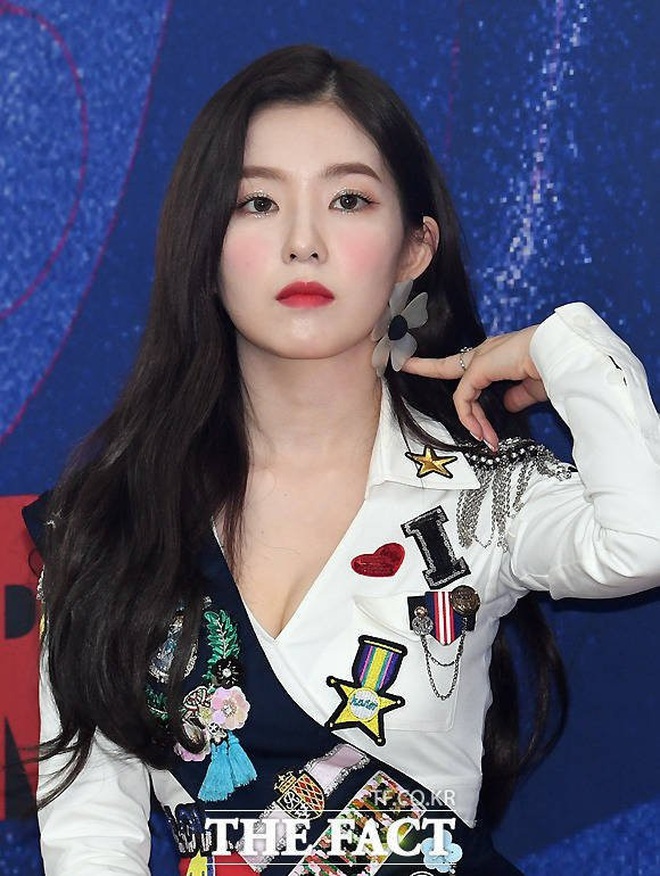 Cuối c&#249;ng nữ thần đẹp nhất Kpop Irene đ&#227; tho&#225;t x&#225;c: Hở một mảng lưng trần m&#224; sexy ngộp thở, d&#226;n t&#236;nh &amp;quot;mất m&#225;u&amp;quot; h&#224;ng loạt - Ảnh 8.