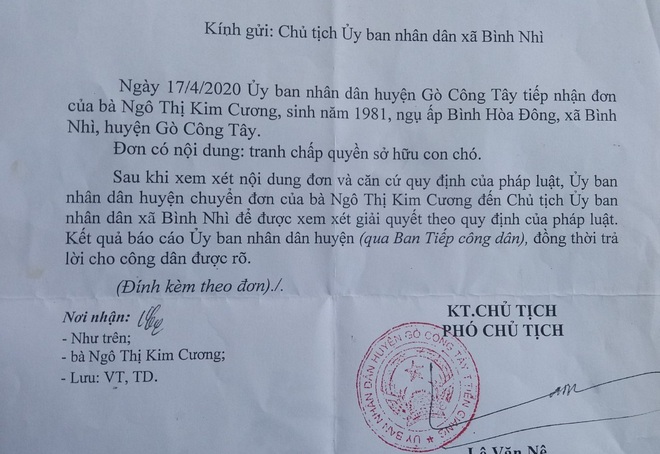 Hy hữu: Chú chó bị 2 gia đình tranh chấp quyền nuôi dưỡng, tăng cân vù vù khi bị tạm giữ tại trụ sở công an - Ảnh 2.