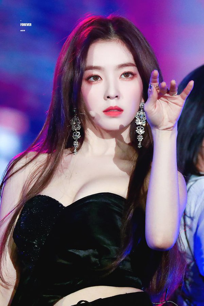 Cuối c&#249;ng nữ thần đẹp nhất Kpop Irene đ&#227; tho&#225;t x&#225;c: Hở một mảng lưng trần m&#224; sexy ngộp thở, d&#226;n t&#236;nh &amp;quot;mất m&#225;u&amp;quot; h&#224;ng loạt - Ảnh 8.