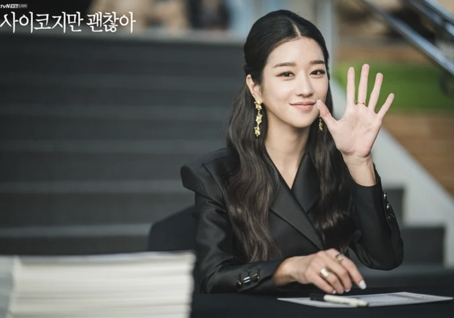 Sở hữu vẻ ngoài xinh đẹp và tài năng diễn xuất đỉnh cao, Seo Ye Ji là tâm điểm thu hút sự chú ý của cả thị trường giải trí trong những năm gần đây. Hãy cùng xem những hình ảnh của cô nàng để bắt đầu khám phá vẻ đẹp quyến rũ này nhé!