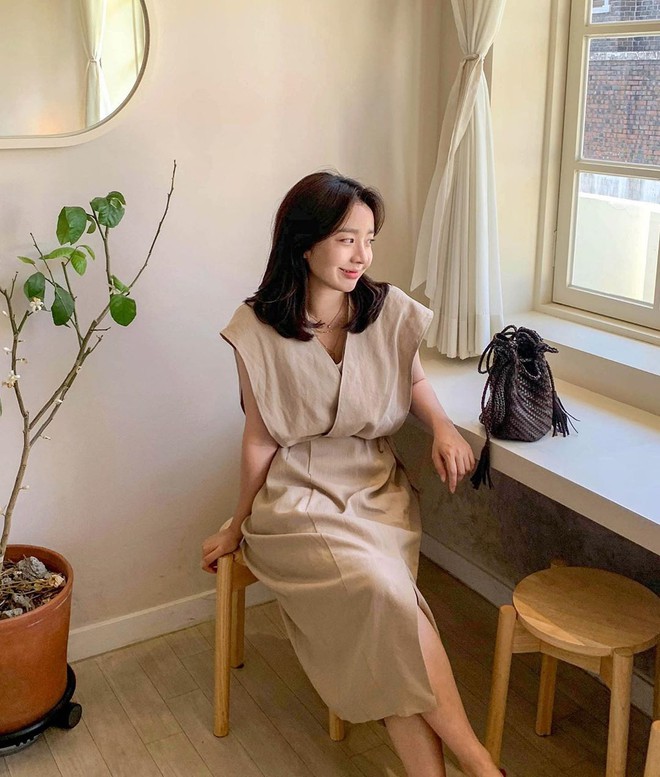 4 kiểu trang phục khiến mọi nhược điểm v&oacute;c d&aacute;ng bị lu mờ, tr&ocirc;ng bạn như gầy đi v&agrave;i k&yacute; khi diện - Ảnh 1.
