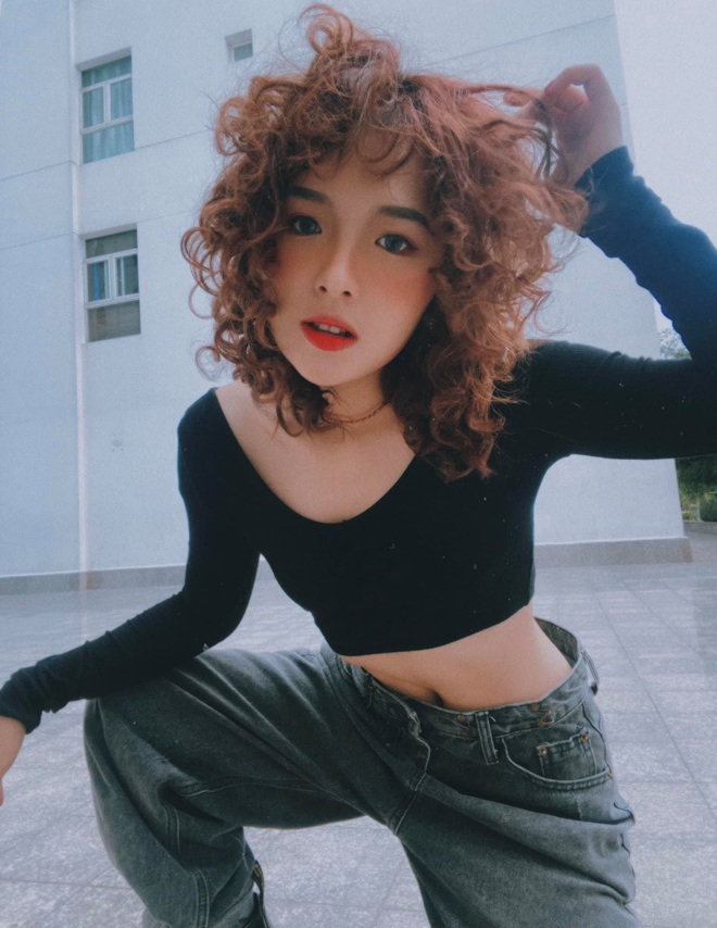 Grey D (Monstar) và hotgirl Về nhà đi con Lena bỏ cả thế giới follow duy nhất đối phương: Vbiz có thêm cặp đôi mới? - Ảnh 4.