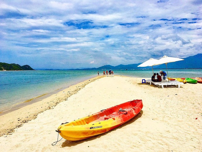 Những thiên đường biển đảo đẹp nhất Nha Trang hiện nay mà du khách không thể bỏ lỡ, nhiều nơi còn được sao Việt check-in liên tục - Ảnh 24.