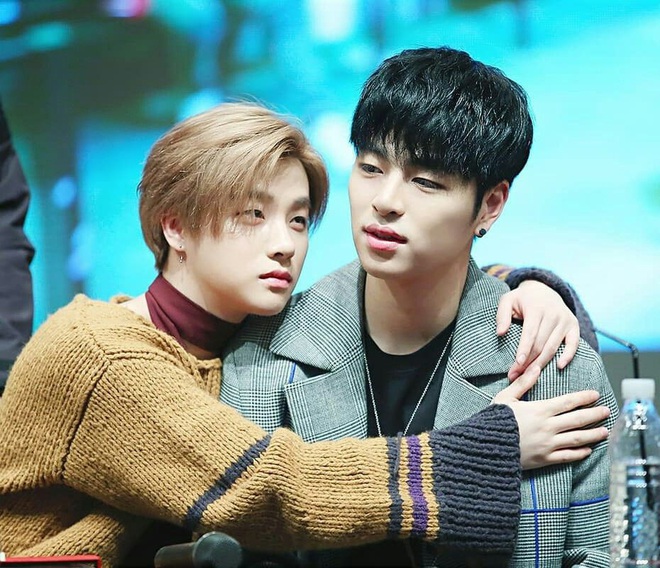 NÓNG: 2 nam idol nổi tiếng Junhoe và Jinhwan (iKON) nhập viện vì tai nạn giao thông rạng sáng nay - Ảnh 1.