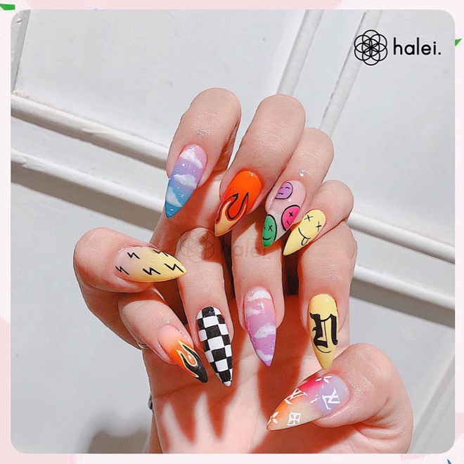 Loạt mẫu nail của Lisa quá xịn, dự là sẽ thành hot trend, các tiệm nail sắp copy rần rần - Ảnh 5.