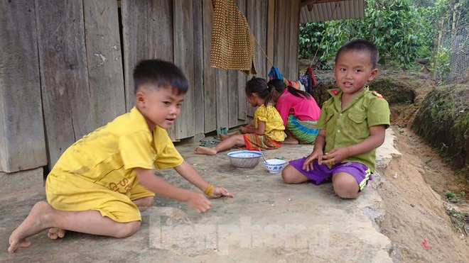 Đắk Nông: Cận cảnh những giấy cam kết không tiêm chủng rất lạ - Ảnh 13.