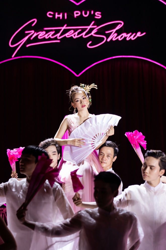 Greatest Show #2 của Chi Pu: Những đấu tranh nội tâm được thể hiện qua concept thiên thần battle với ác quỷ được đầu tư kỹ lưỡng - Ảnh 4.