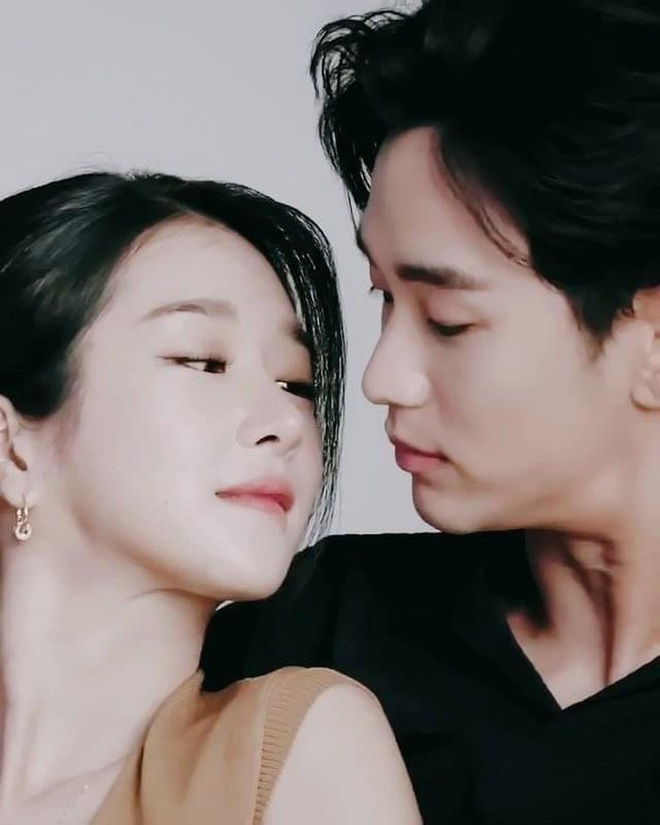 Couple Điên Thì Có Sao Kim Soo Hyun - Seo Ye Ji: Hôn hụt từ 6 năm trước, tướng phu thê, còn rõ rành rành hint hậu trường - Ảnh 15.