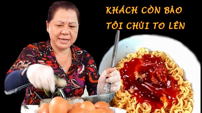 3 hàng “bún chửi” đình đám nhất Việt Nam: Lúc nào cũng đông nghẹt khách tìm đến vì tò mò, đồ ăn thuộc dạng ngon nức tiếng - Ảnh 11.