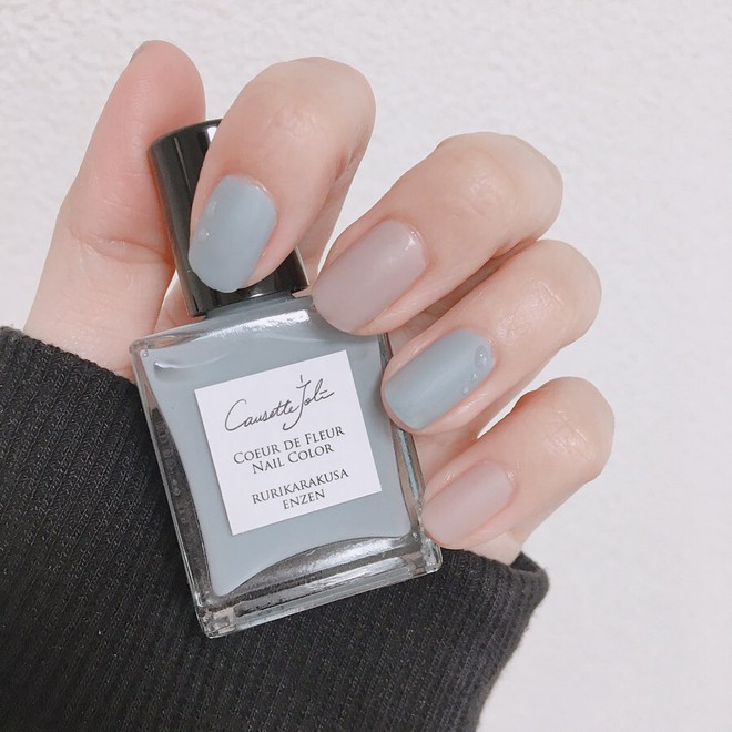 Mỹ nh&acirc;n Đi&ecirc;n Th&igrave; C&oacute; Sao sang chảnh ng&uacute;t ng&agrave;n l&agrave; thế m&agrave; chỉ m&ecirc; kiểu nail đơn giản tự sơn ở nh&agrave; cũng được - Ảnh 10.