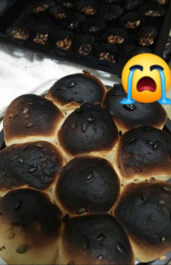 Ai cũng y&ecirc;u đương nhộn nhịp, ri&ecirc;ng t&ocirc;i c&ograve;n bận dọn sạch con đường v&agrave;o bếp - Ảnh 11.